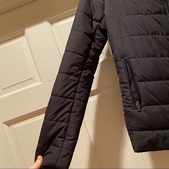 Fabletics Black Puffer Jacket - Picture 5 of 7
